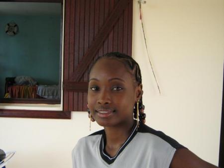 binn-sy aka m&eacute;lissa